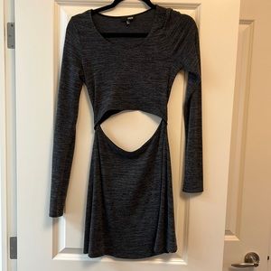 Wilfred Free Dress with Cutout size Small